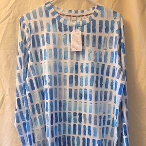 Long sleeve top
